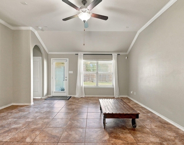 21513 Boix Manor Lane - Photo Thumbnail 9