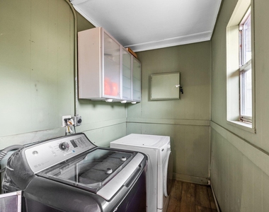 7902 Richmond Avenue - Photo Thumbnail 37