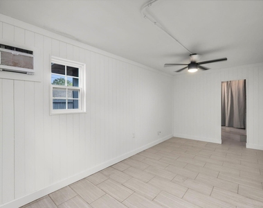 7902 Richmond Avenue - Photo Thumbnail 34