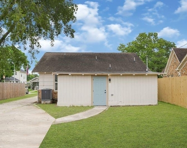 1519 Munger Street - Photo Thumbnail 20