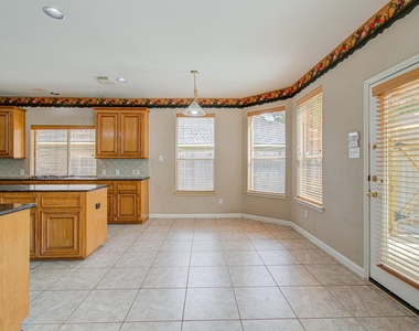 15919 Hurstfield Pointe Drive - Photo Thumbnail 12