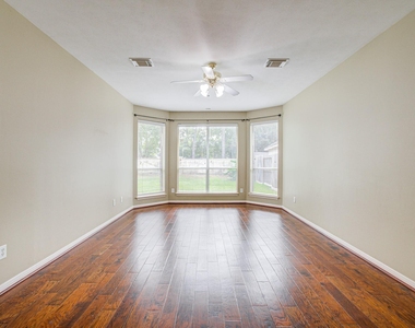 15919 Hurstfield Pointe Drive - Photo Thumbnail 19