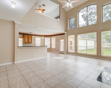 15919 Hurstfield Pointe Drive - Photo Thumbnail 16