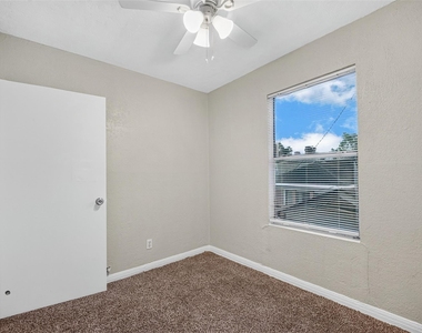 4203 Polk Street - Photo Thumbnail 25