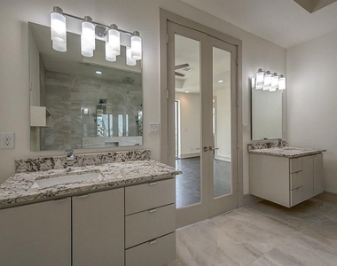 2516 Pease Street - Photo Thumbnail 20