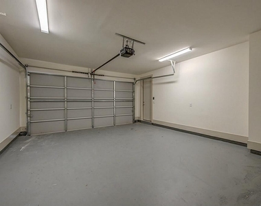 2516 Pease Street - Photo Thumbnail 26