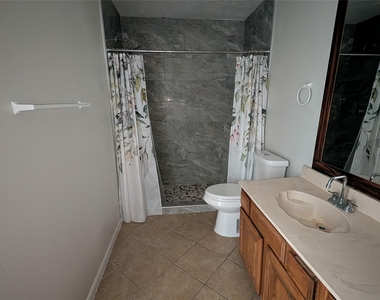 2607 Grand Teton Drive - Photo Thumbnail 9