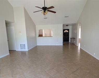 2607 Grand Teton Drive - Photo Thumbnail 10
