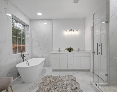 55 Terraglen Dr - Photo Thumbnail 14