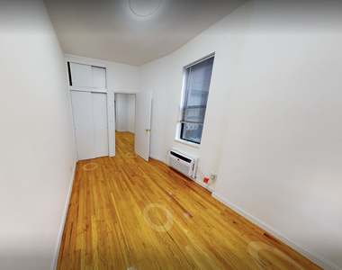 342 East 87th Street - Photo Thumbnail 4