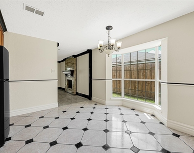 4806 Hickorygate - Photo Thumbnail 7
