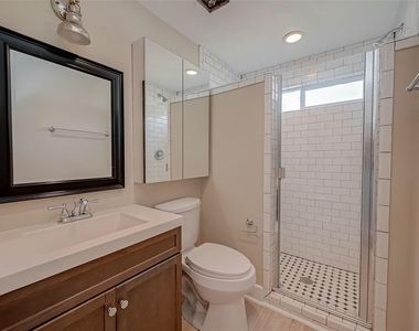 1110 E 24th Street - Photo Thumbnail 14