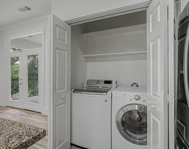300 St Joseph Parkway - Photo Thumbnail 37