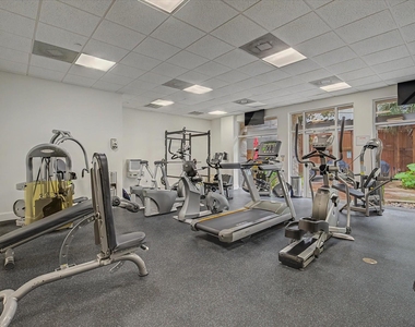 300 St Joseph Parkway - Photo Thumbnail 38