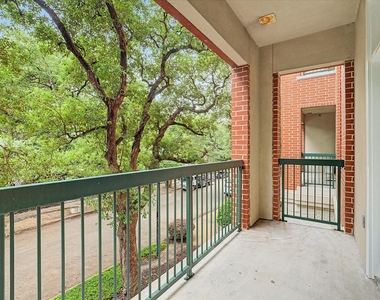 300 St Joseph Parkway - Photo Thumbnail 28