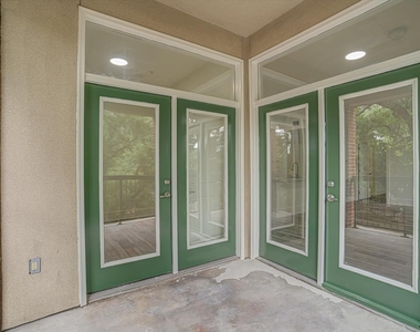 300 St Joseph Parkway - Photo Thumbnail 36
