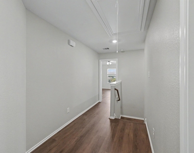 11135 N Lake Mist Lane - Photo Thumbnail 20