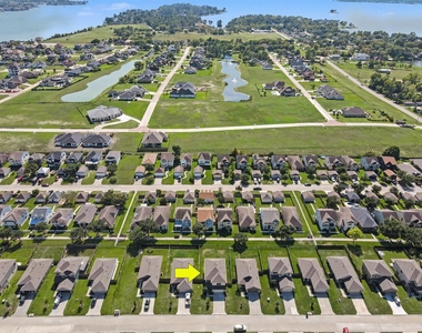 11135 N Lake Mist Lane - Photo Thumbnail 39
