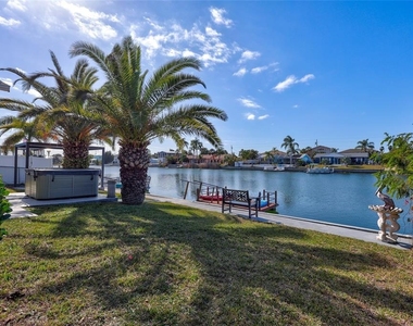 3405 Poinsettia Drive - Photo Thumbnail 12