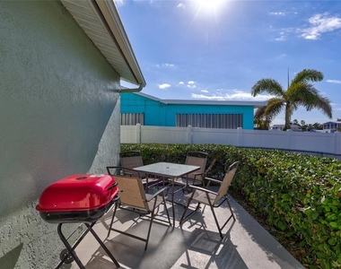 3405 Poinsettia Drive - Photo Thumbnail 8