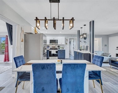 3405 Poinsettia Drive - Photo Thumbnail 18