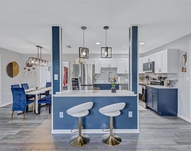 3405 Poinsettia Drive - Photo Thumbnail 22