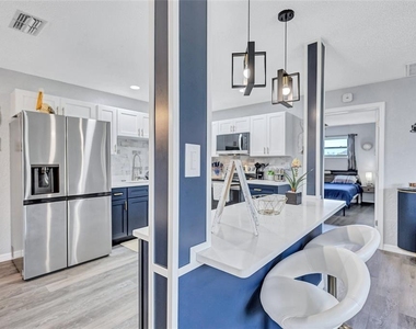 3405 Poinsettia Drive - Photo Thumbnail 19