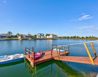 3405 Poinsettia Drive - Photo Thumbnail 14