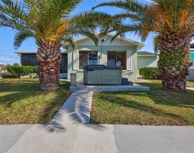 3405 Poinsettia Drive - Photo Thumbnail 13