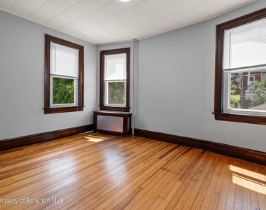 1015 E Gibson Street - Photo Thumbnail 26