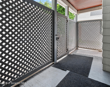 1015 E Gibson Street - Photo Thumbnail 31