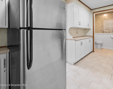 1015 E Gibson Street - Photo Thumbnail 10
