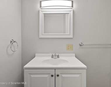 1015 E Gibson Street - Photo Thumbnail 21