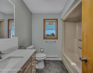 811 Moosic Road - Photo Thumbnail 8