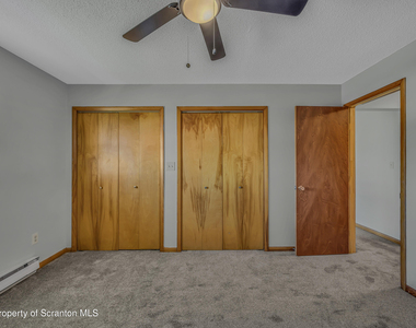 811 Moosic Road - Photo Thumbnail 15