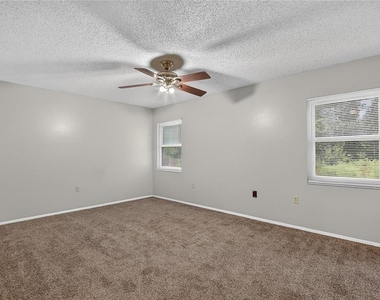 629 Stillview Circle - Photo Thumbnail 38
