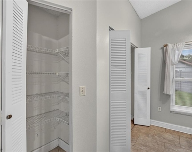 629 Stillview Circle - Photo Thumbnail 29