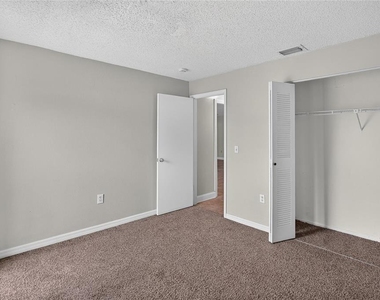 629 Stillview Circle - Photo Thumbnail 27
