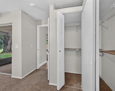 629 Stillview Circle - Photo Thumbnail 46