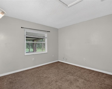 629 Stillview Circle - Photo Thumbnail 34