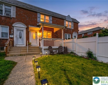 2204 Baker Drive - Photo Thumbnail 1