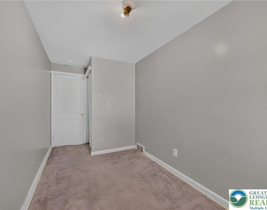 2204 Baker Drive - Photo Thumbnail 27