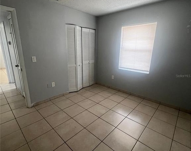 4505 67th Street W - Photo Thumbnail 6