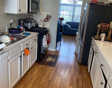 1657 Harding Circle - Photo Thumbnail 1