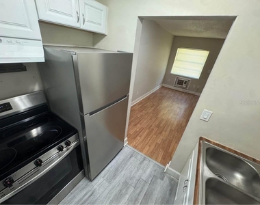 2200 E Bird Street - Photo Thumbnail 3