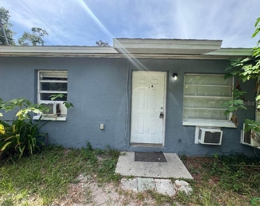 2200 E Bird Street - Photo Thumbnail 12