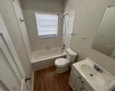 2200 E Bird Street - Photo Thumbnail 10