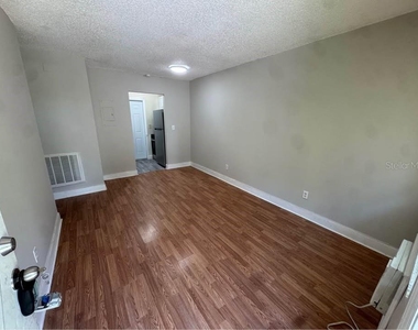 2200 E Bird Street - Photo Thumbnail 6