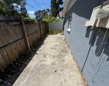 2200 E Bird Street - Photo Thumbnail 14