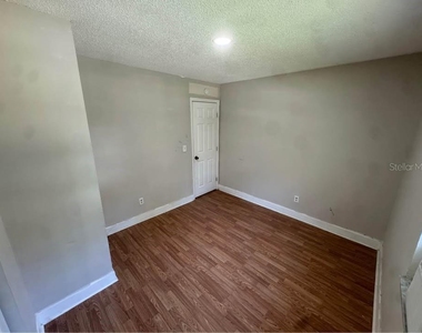 2200 E Bird Street - Photo Thumbnail 8